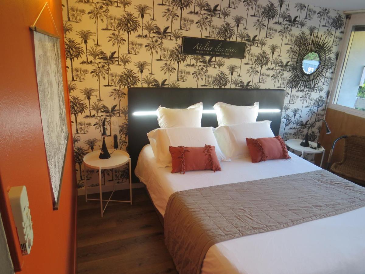คีเรียด์อวิกนอน-แค็บซูด Hotel อาวีญง ภายนอก รูปภาพ